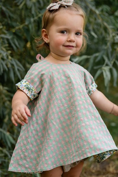 Thimble Reversible Swing Tunic in Clover Blooms