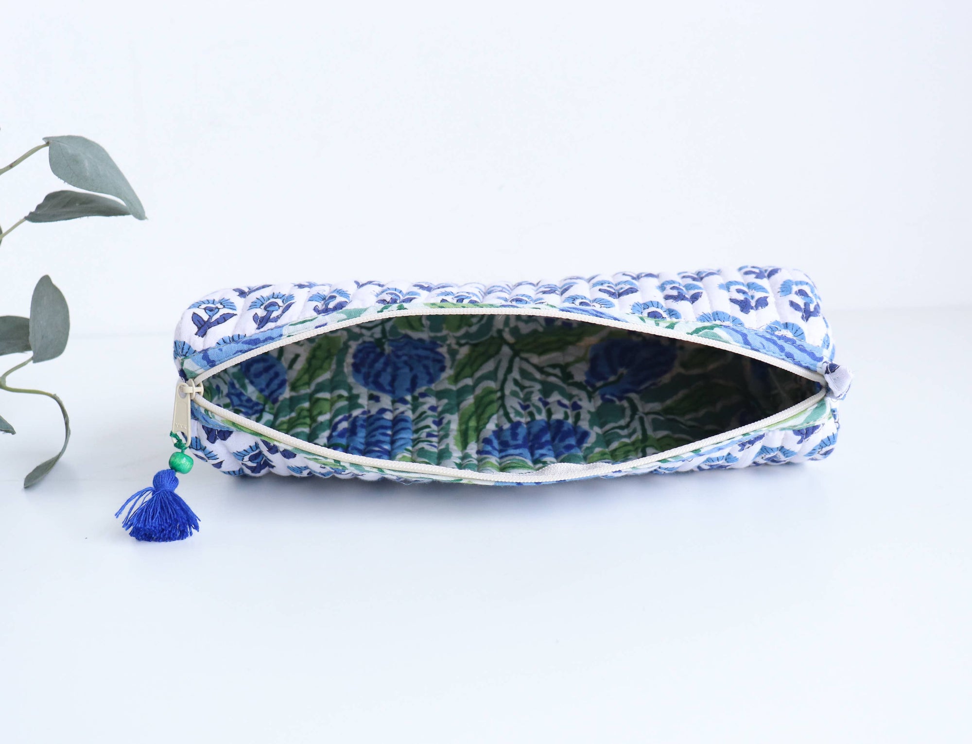 Block Print Quilted Round Make up Cosmetic Bag