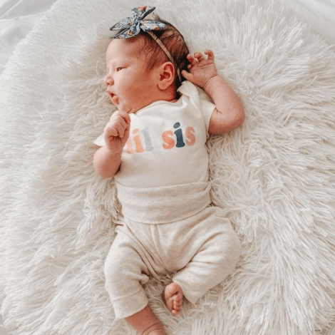 Lil Sis Original Baby Graphic Bodysuit