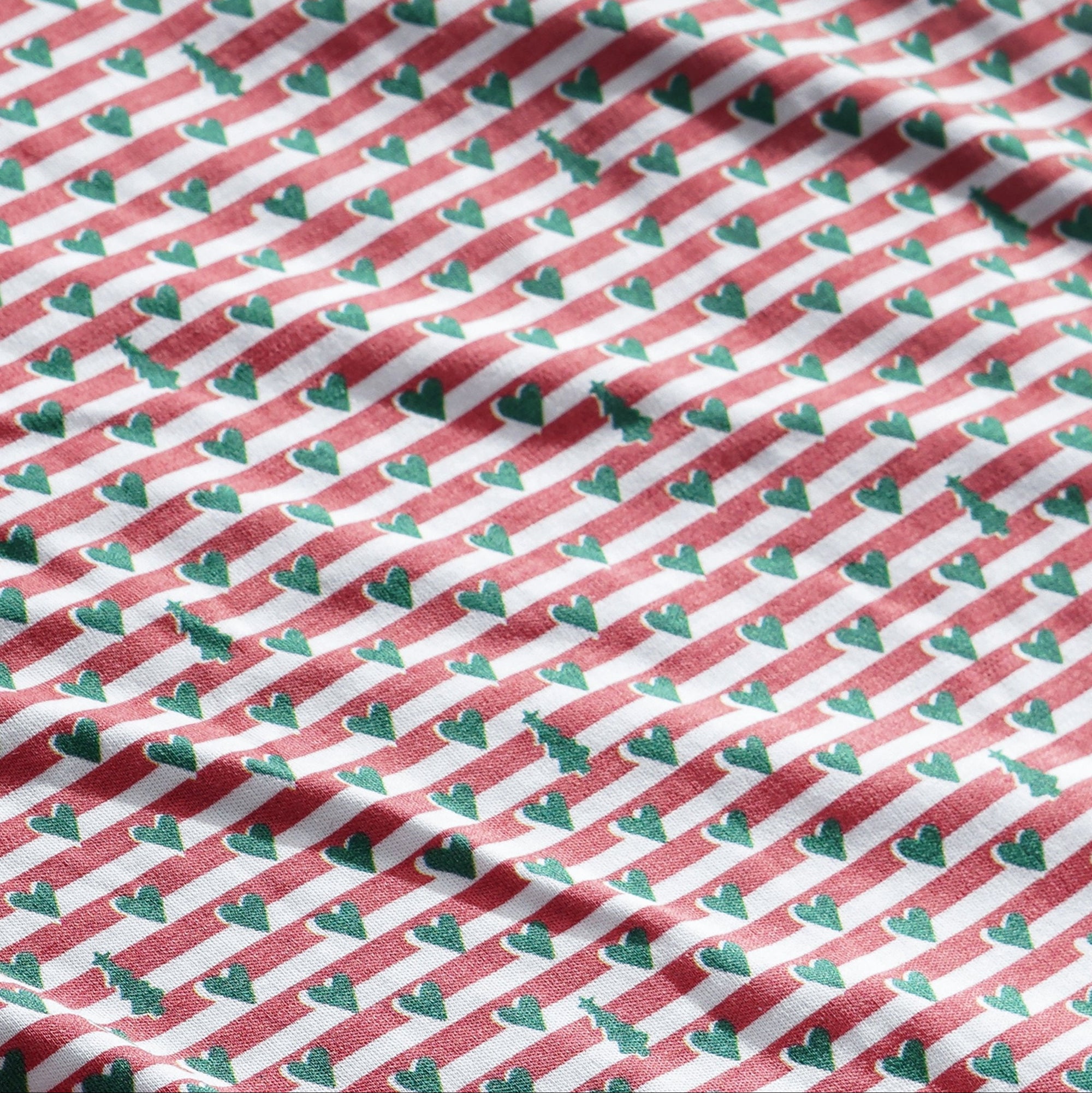 Christmas Heart Stripe Print