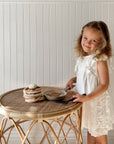 STACKING PANCAKES