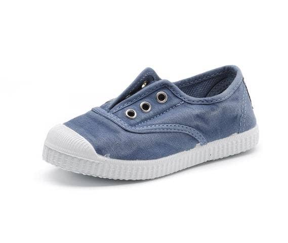 Cienta Washed Denim Slip On Shoes
