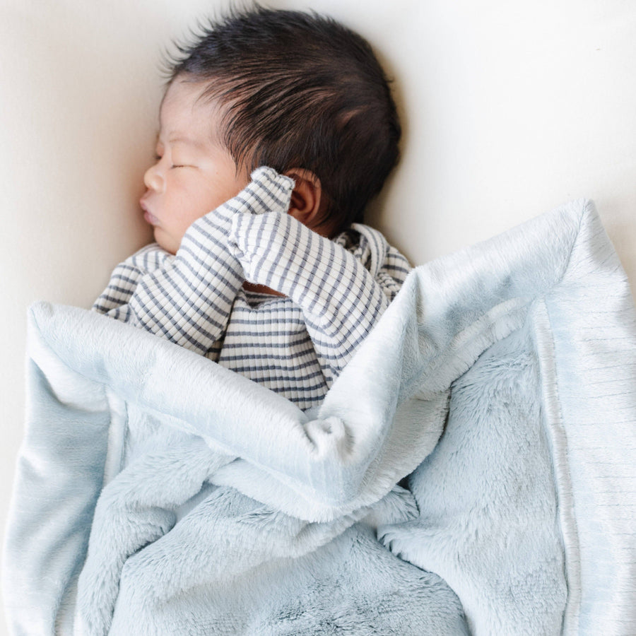 LUSH MINI BLANKETS: Chambray
