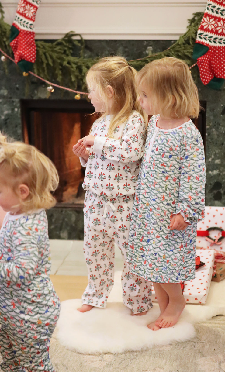 Poinsettia Block Print Long Lounge Play Set