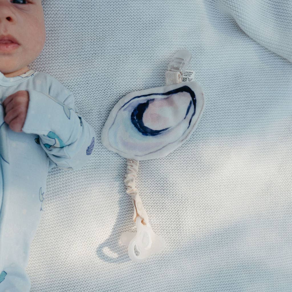THE WORLD IS YOUR OYSTER // Activity Toy Set