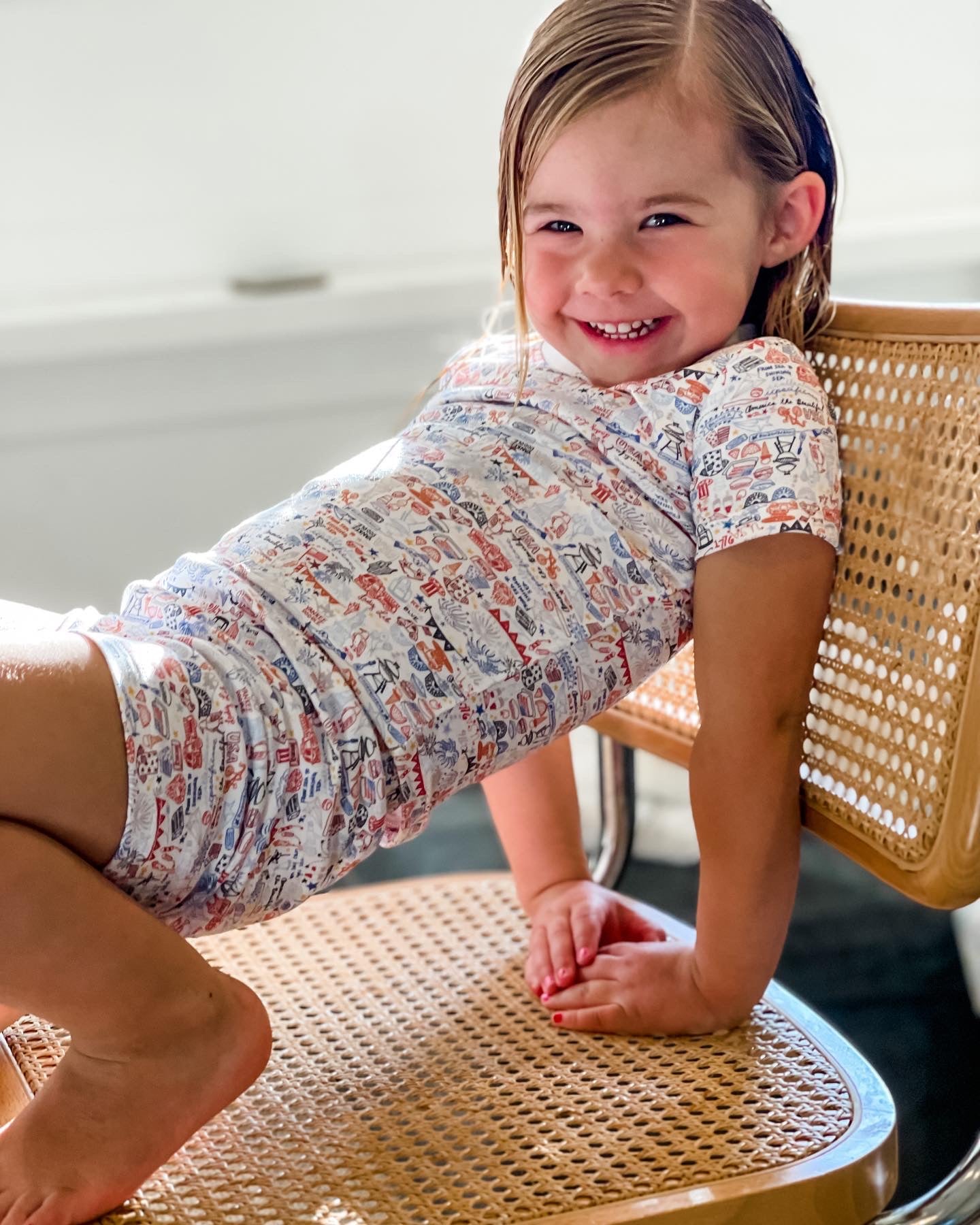 Joy Street Kids USA print short set